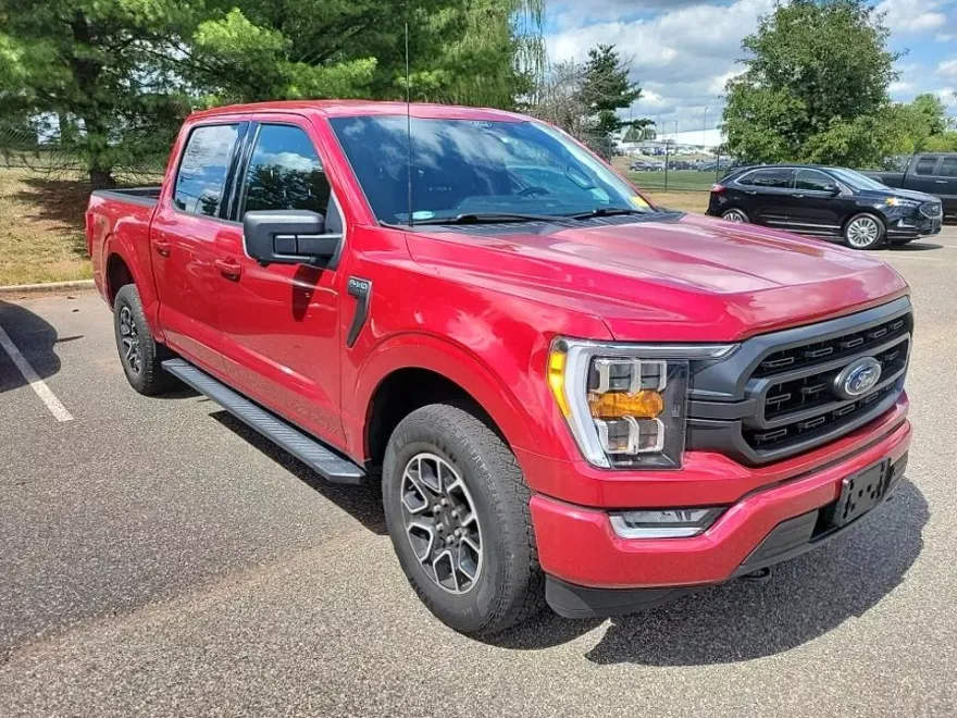 2022 Ford F-150 XLT photo 1