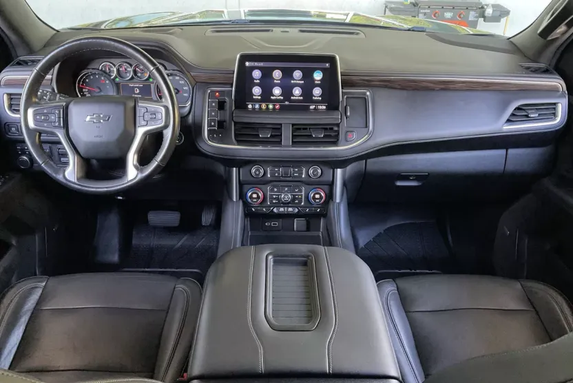 2021 Chevrolet Tahoe Z71 photo 1