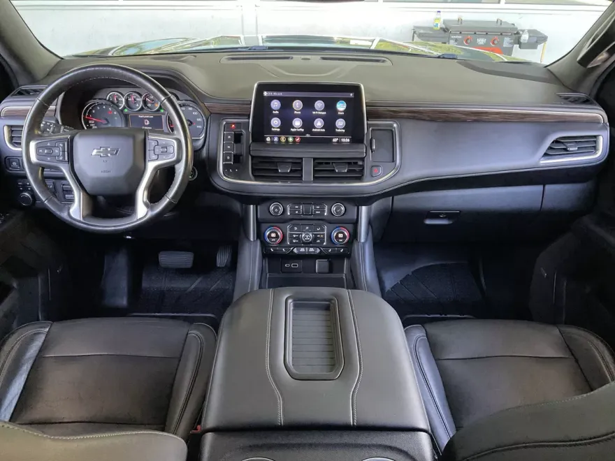 2021 Chevrolet Tahoe Z71 photo 1