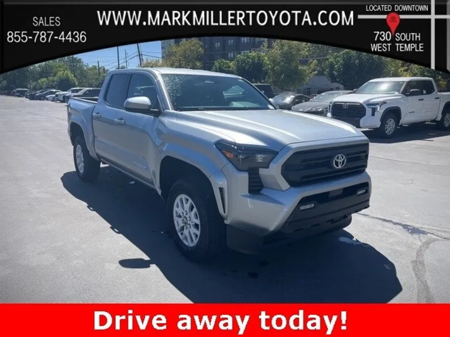 2025 Toyota Tacoma SR5 4x4 Double Cab photo 1