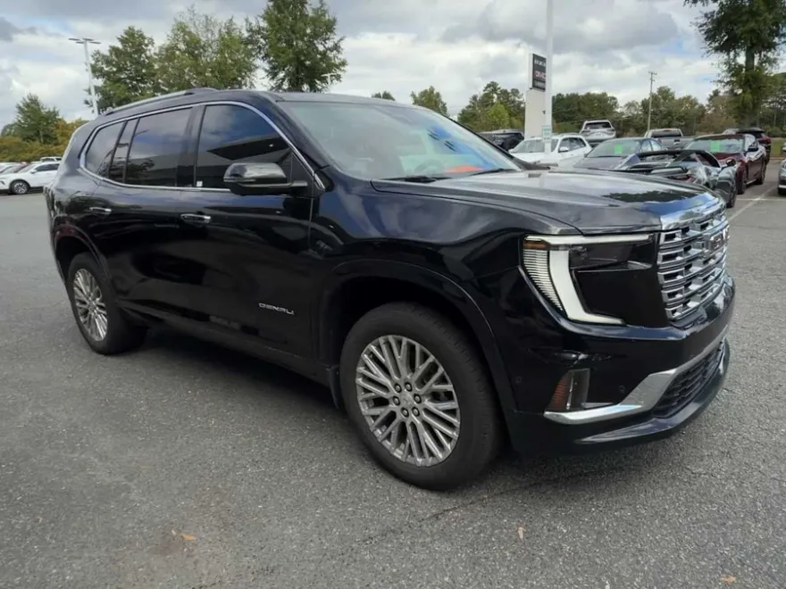 2024 Gmc Acadia Denali photo 1