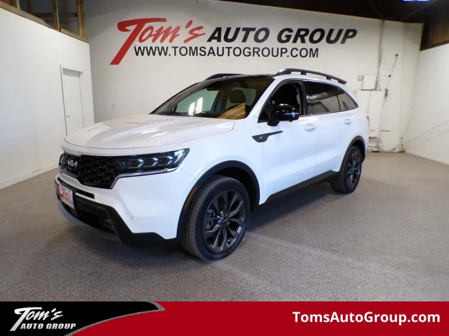 2022 Kia Sorento X-Line SX Prestige photo 1