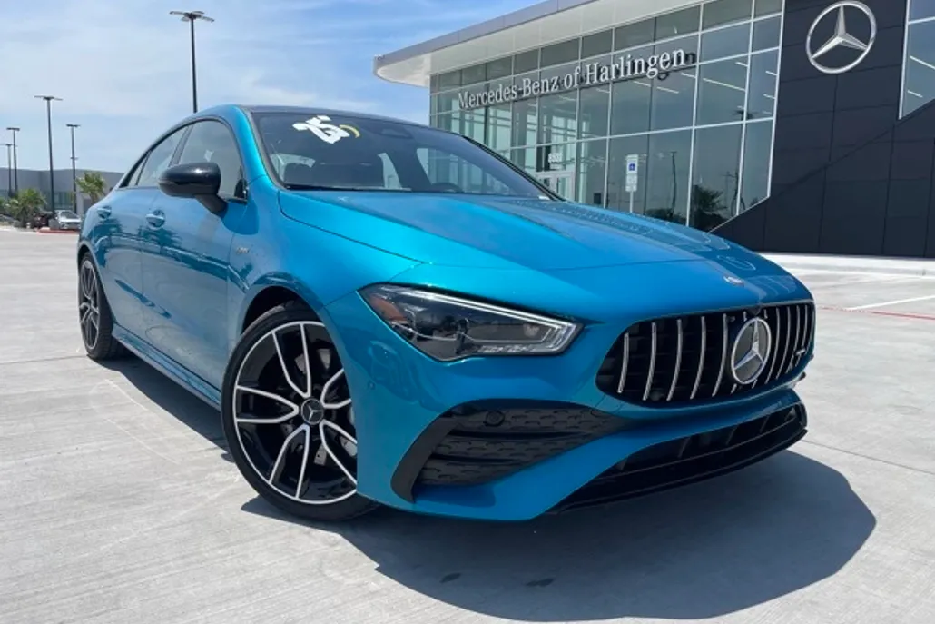 2025 Mercedes Benz CLA AMG 35 4MATIC photo 1