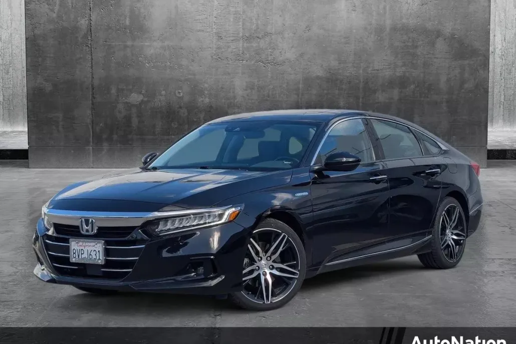 2021 Honda Accord Hybrid Touring photo 1