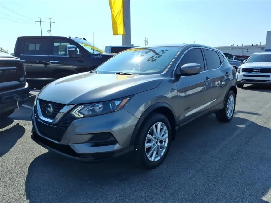2020 Nissan Rogue S photo 1