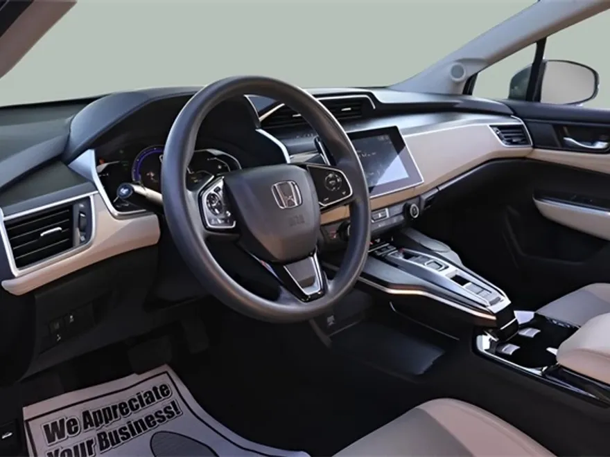 2021 Honda Clarity Plug-In Hybrid photo 1
