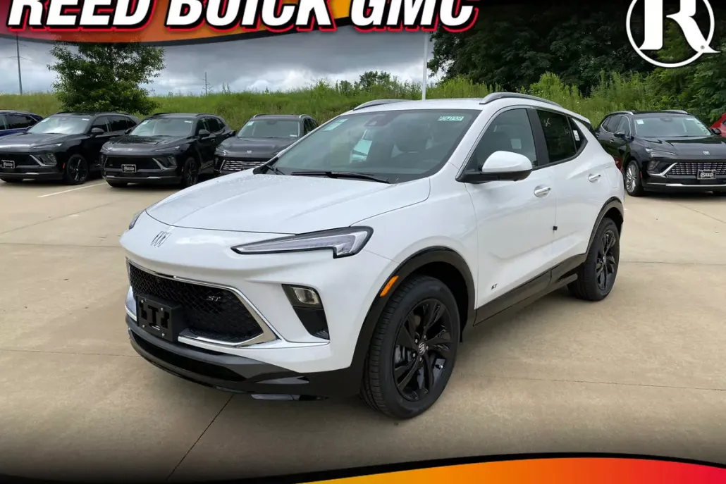 2026 Buick Encore GX Sport Touring photo 1