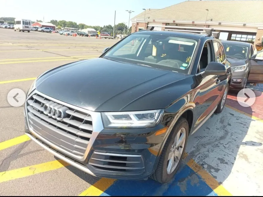 2018 Audi Q5 2.0T Premium photo 1