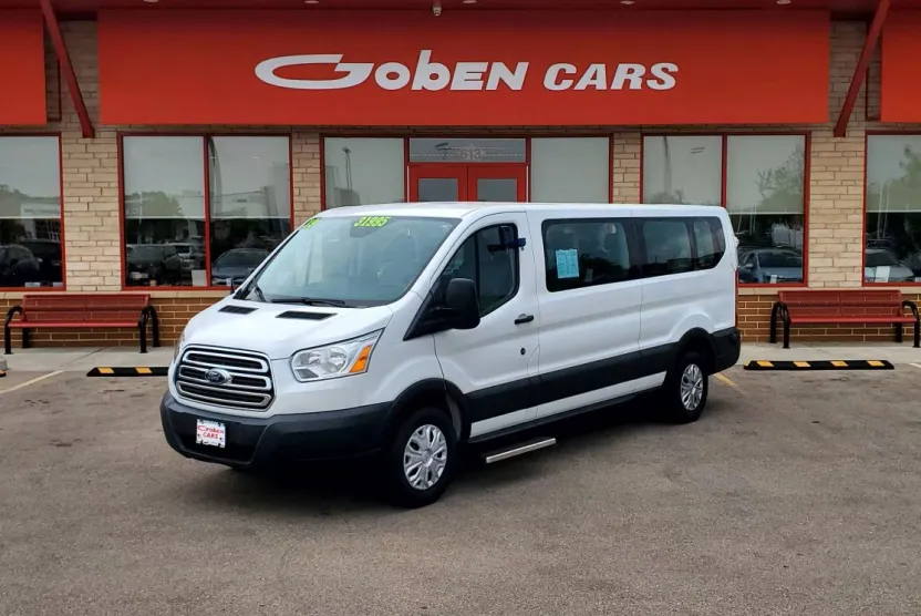 2019 Ford Transit XLT Passenger photo 1