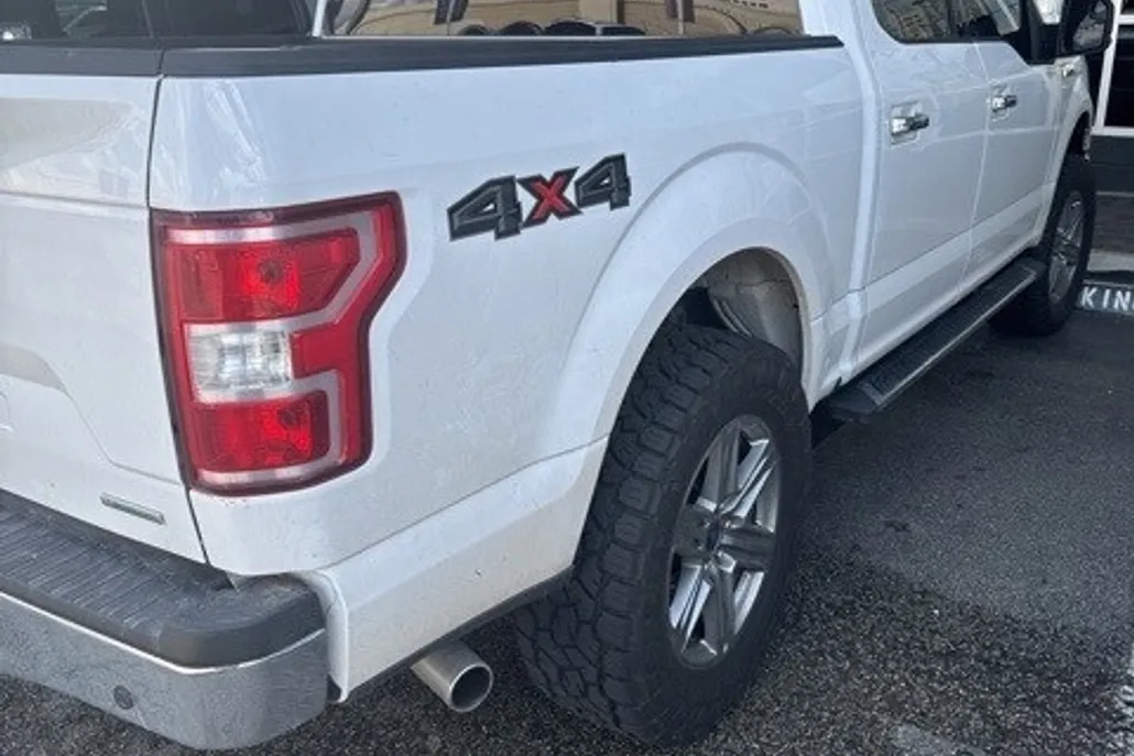 2019 Ford F-150 XLT photo 1