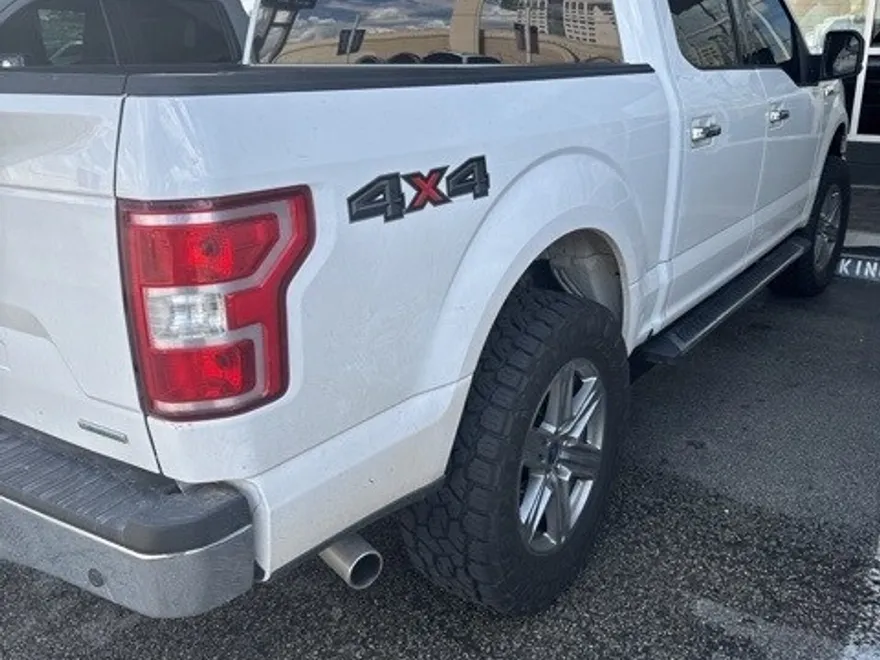 2019 Ford F-150 XLT photo 1