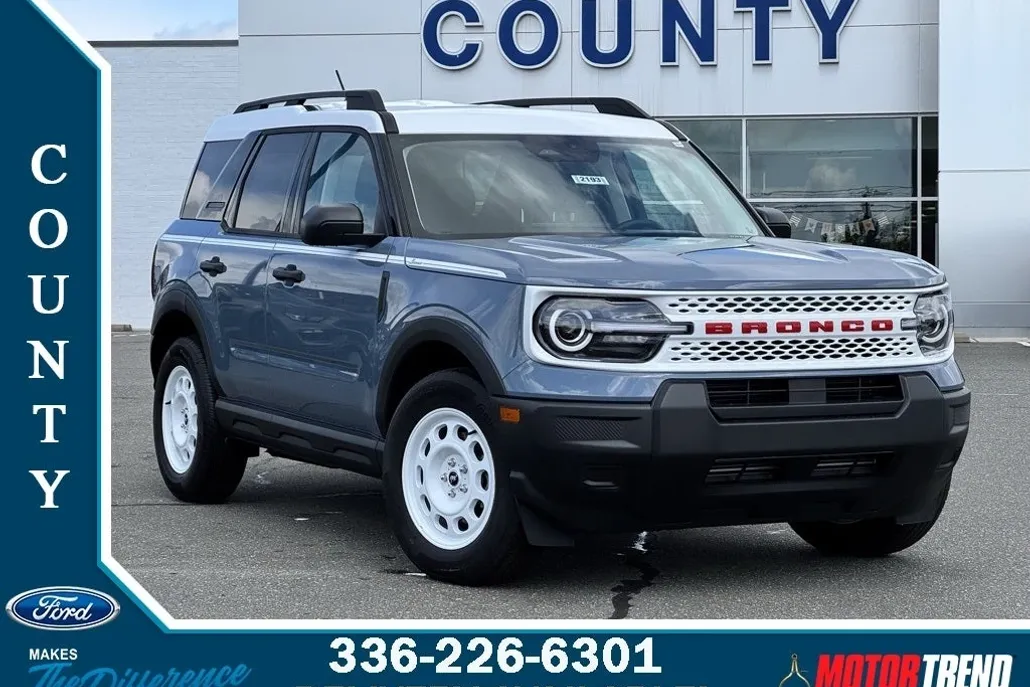 2025 Ford Bronco Sport Heritage photo 1