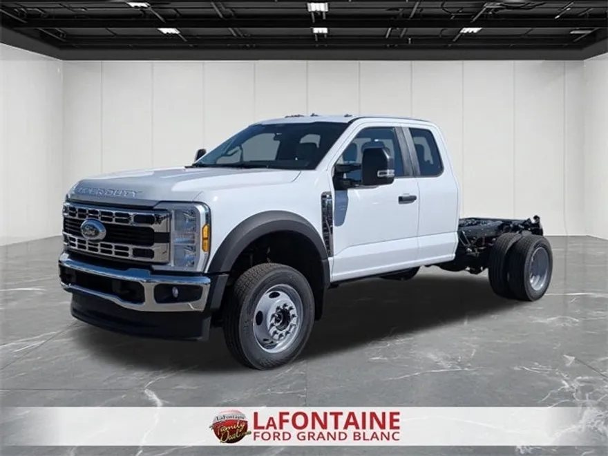 2026 Ford F-550 photo 1