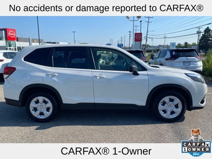 2022 Subaru Forester Base photo 1