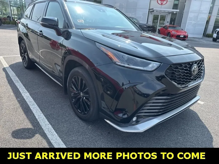 2023 Toyota Highlander XSE photo 1