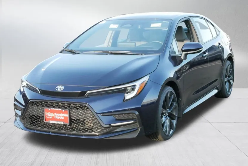 2024 Toyota Corolla SE photo 1