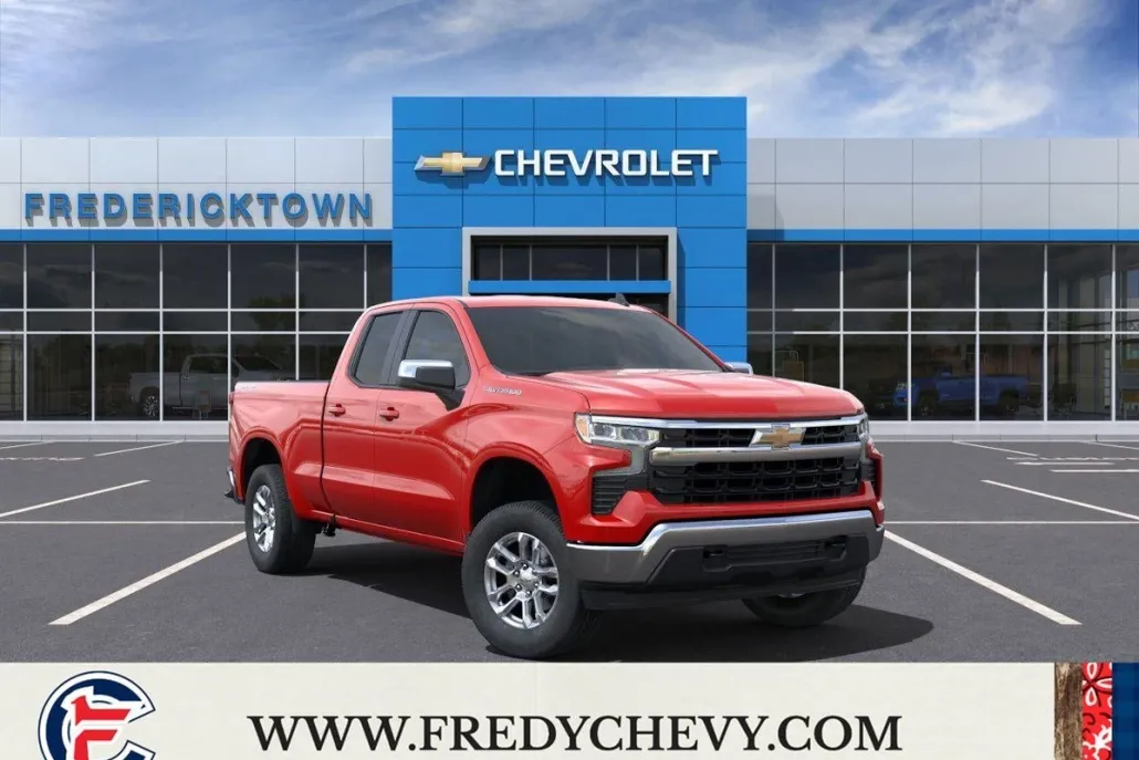 2025 Chevrolet Silverado 1500 LT photo 1
