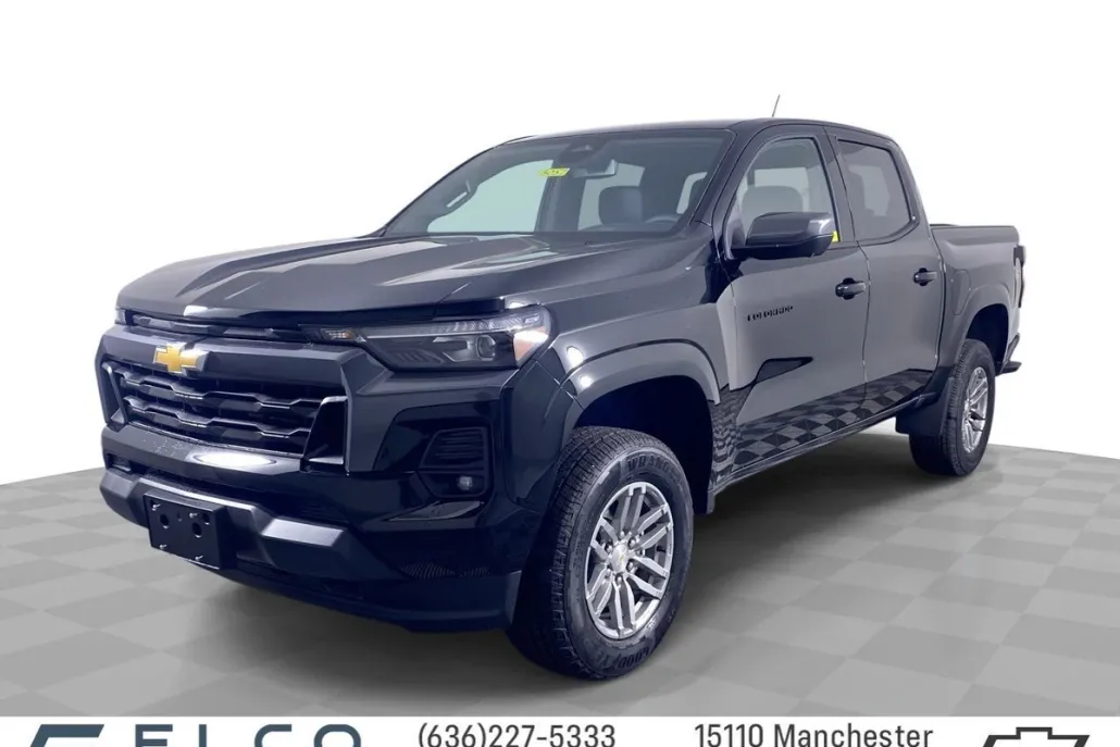 2026 Chevrolet Colorado LT photo 1