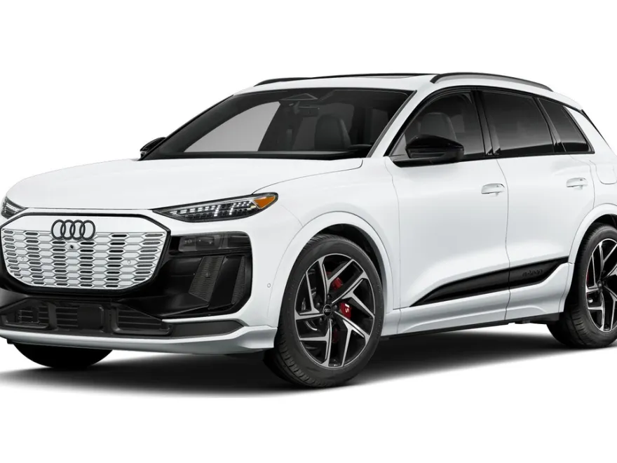 2025 Audi SQ6 photo 1