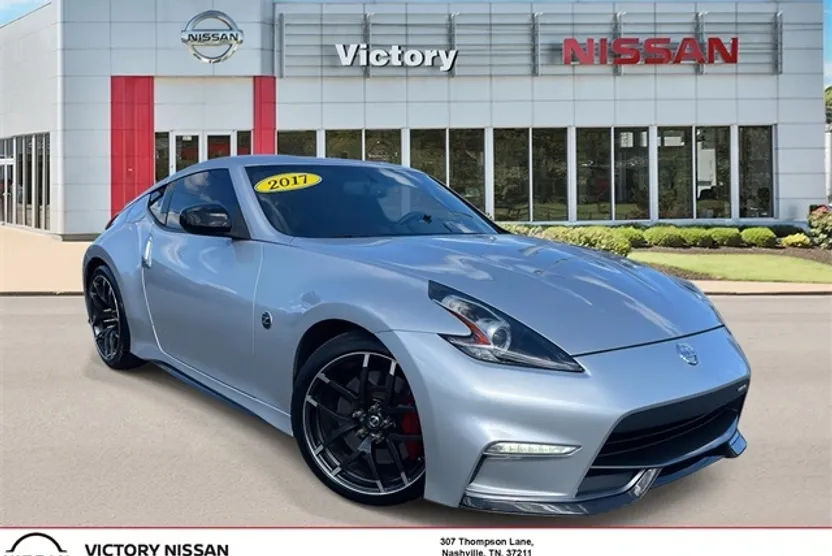 2017 Nissan 370Z Nismo Tech photo 1