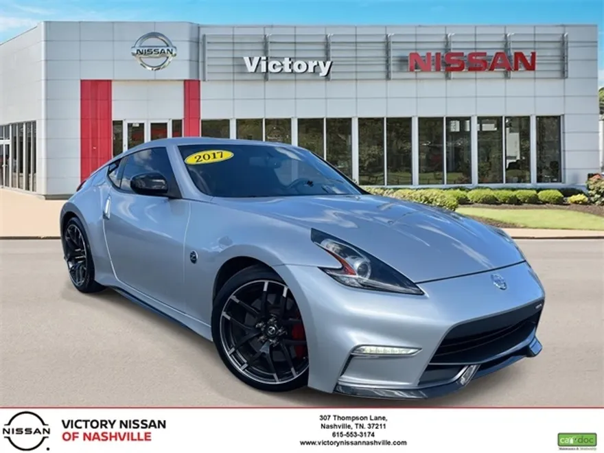 2017 Nissan 370Z Nismo Tech photo 1