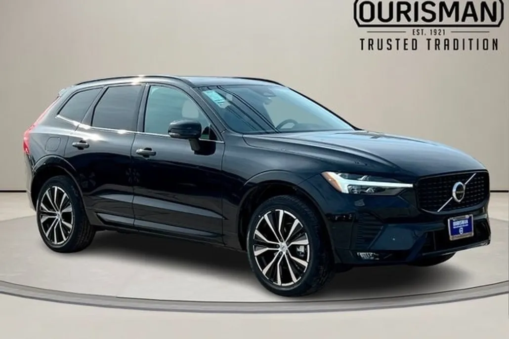 2025 Volvo XC60 B5 Plus photo 1