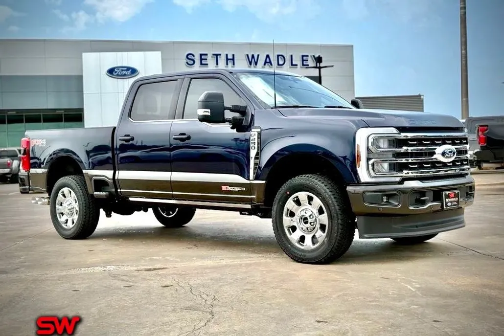 2025 Ford F-250 photo 1