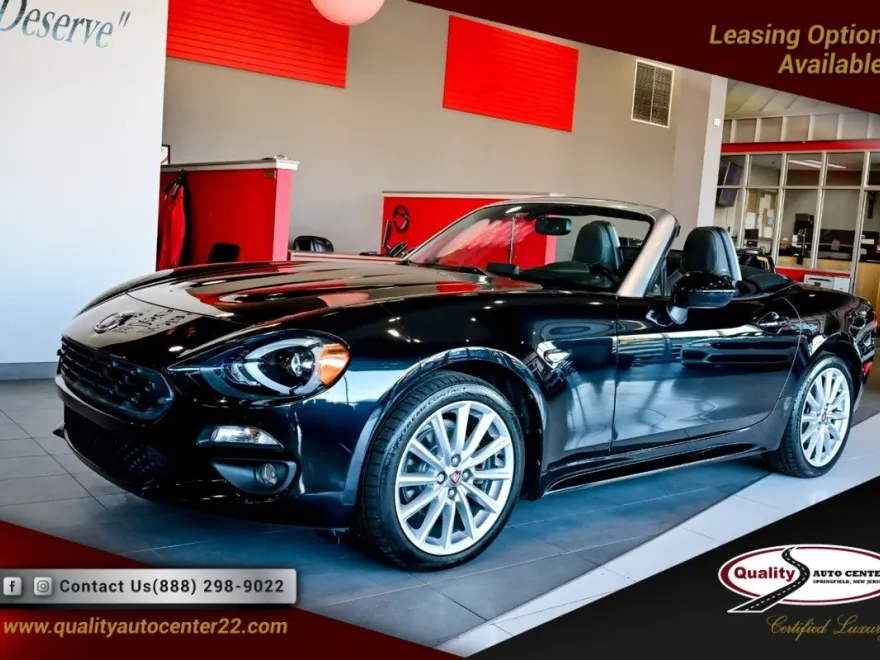 2019 Fiat 124 Spider Lusso photo 1
