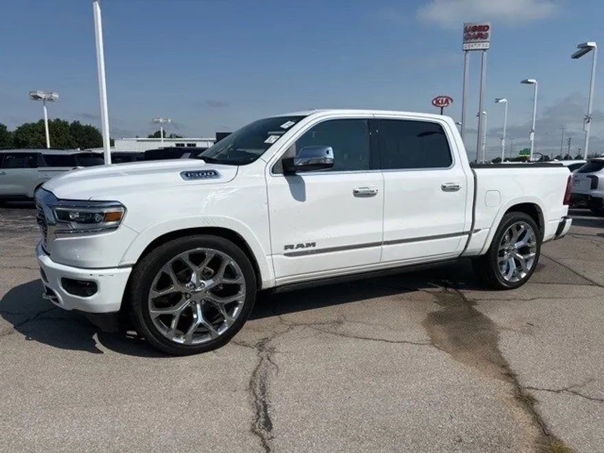 2020 Ram 1500 Limited photo 1