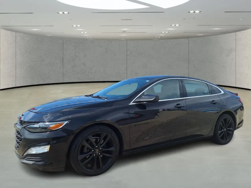 2021 Chevrolet Malibu 1LT photo 1