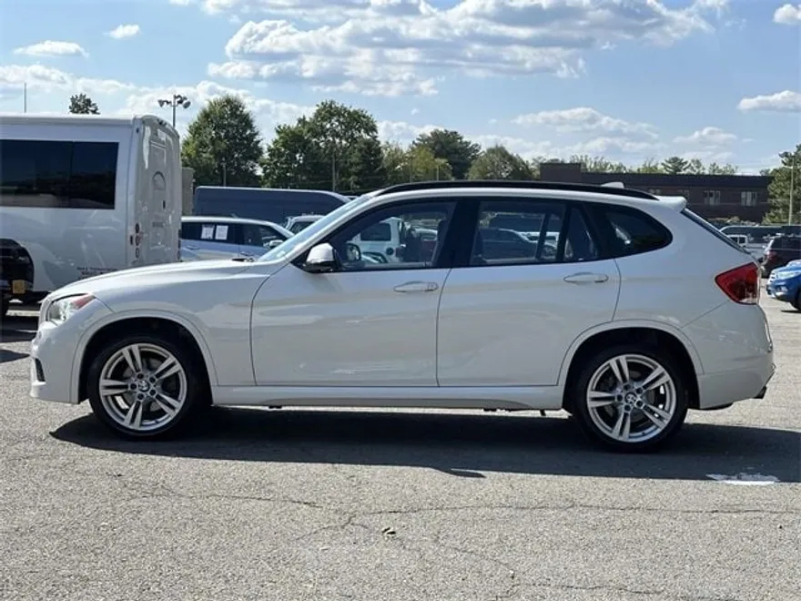 2015 Bmw X1 XDrive28i photo 1