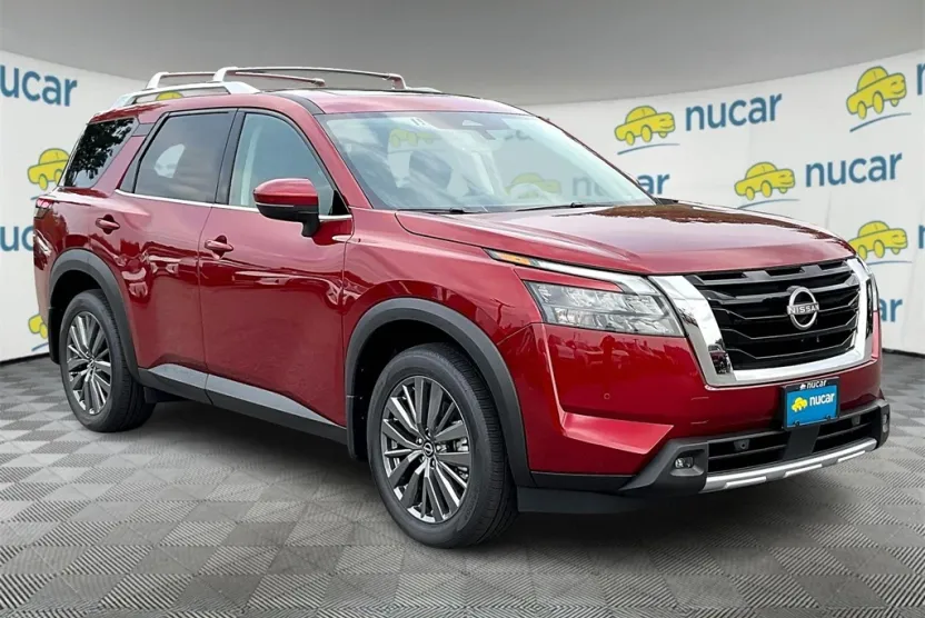 2025 Nissan Pathfinder SL photo 1