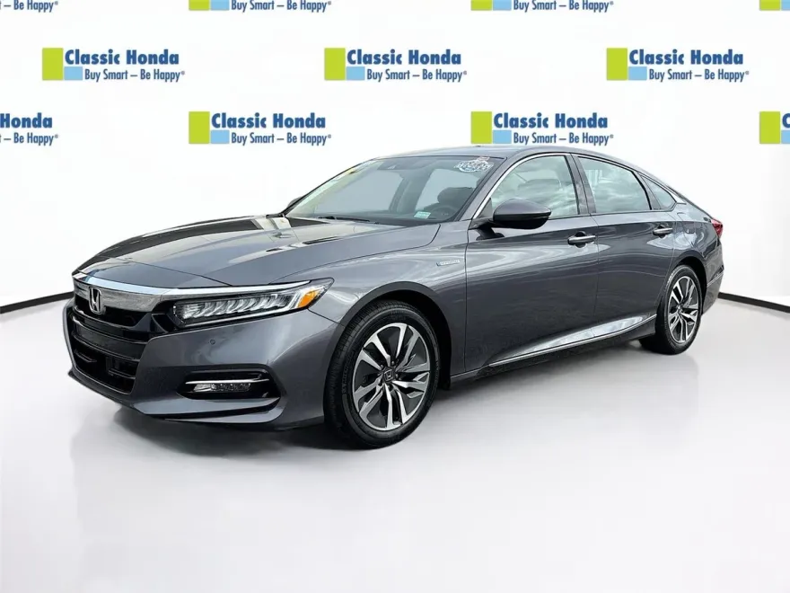 2018 Honda Accord Hybrid Touring photo 1
