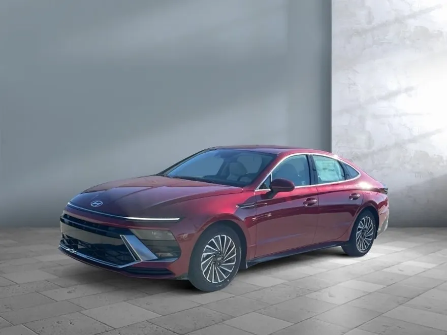 2025 Hyundai Sonata Hybrid SEL photo 1