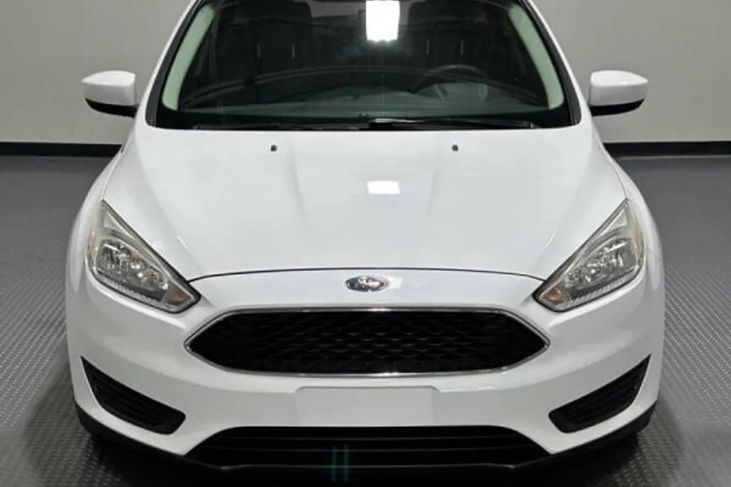 2018 Ford Focus SE photo 1