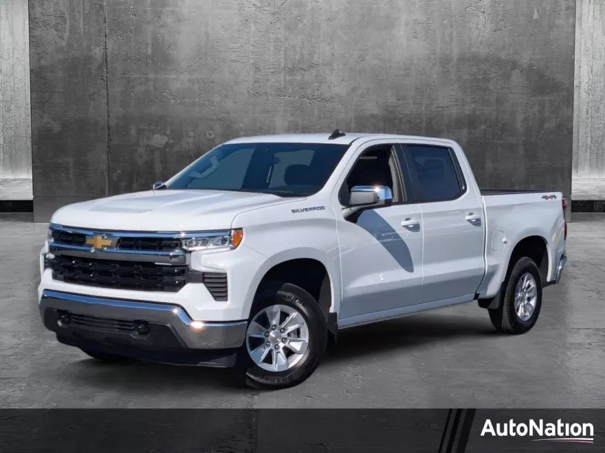 2025 Chevrolet Silverado 1500 LT photo 1