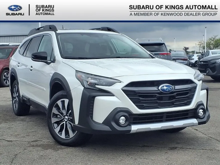 2025 Subaru Outback Limited XT photo 1