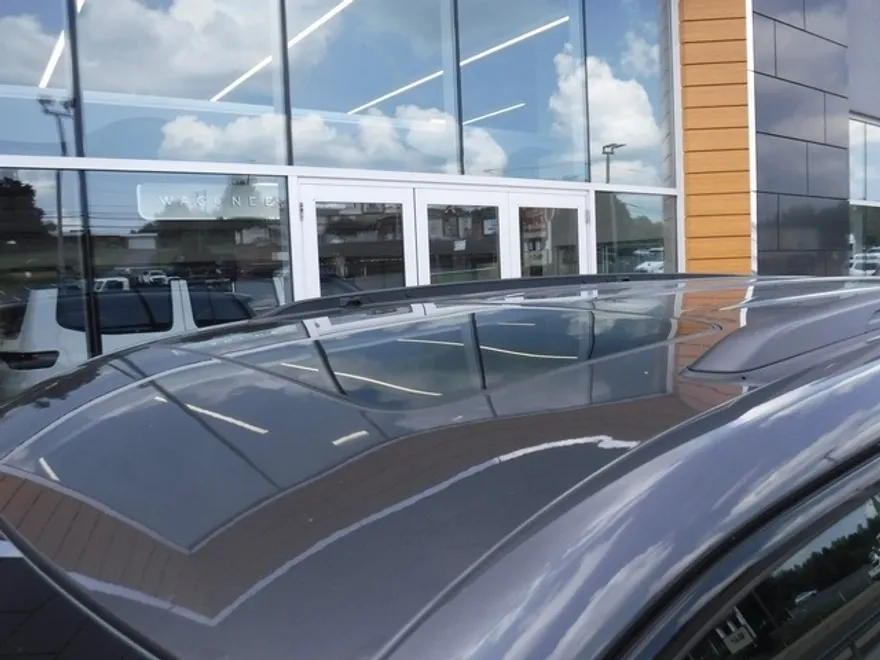 2025 Jeep Grand Cherokee Laredo Altitude photo 1