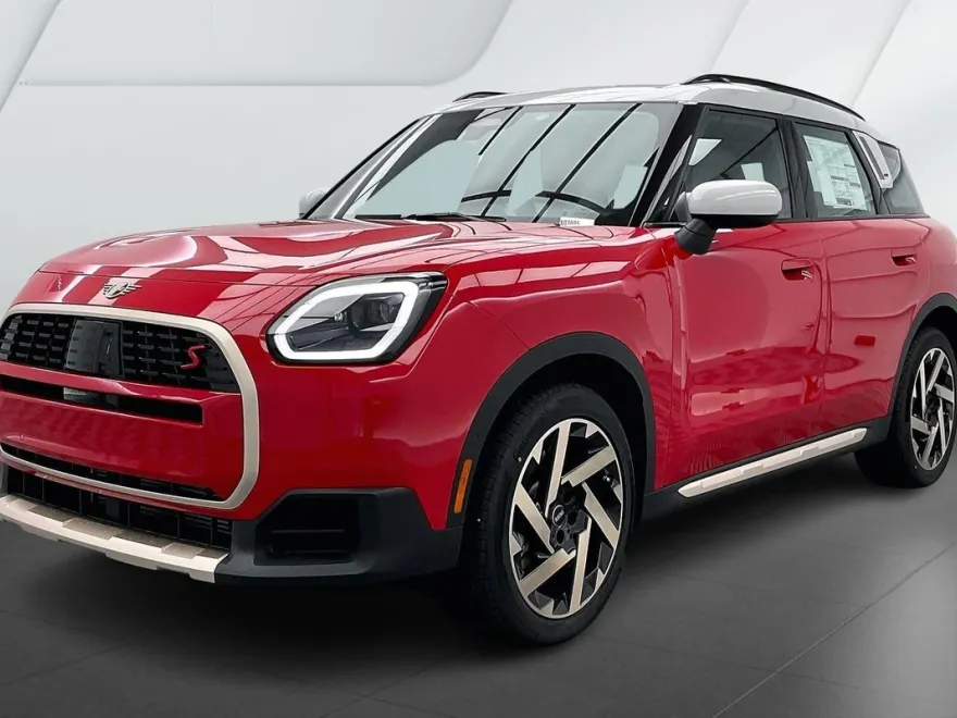 2025 Mini Countryman S ALL4 photo 1