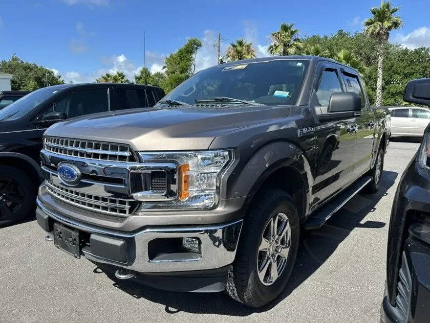 2019 Ford F-150 XLT photo 1