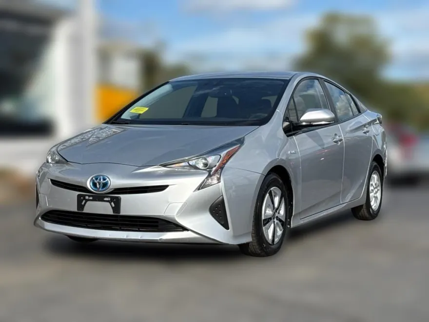 2016 Toyota Prius Two Eco photo 1