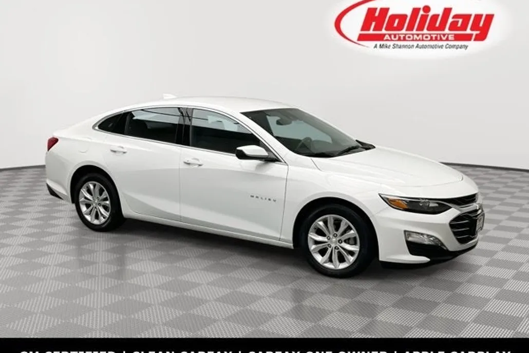 2024 Chevrolet Malibu 1LT photo 1