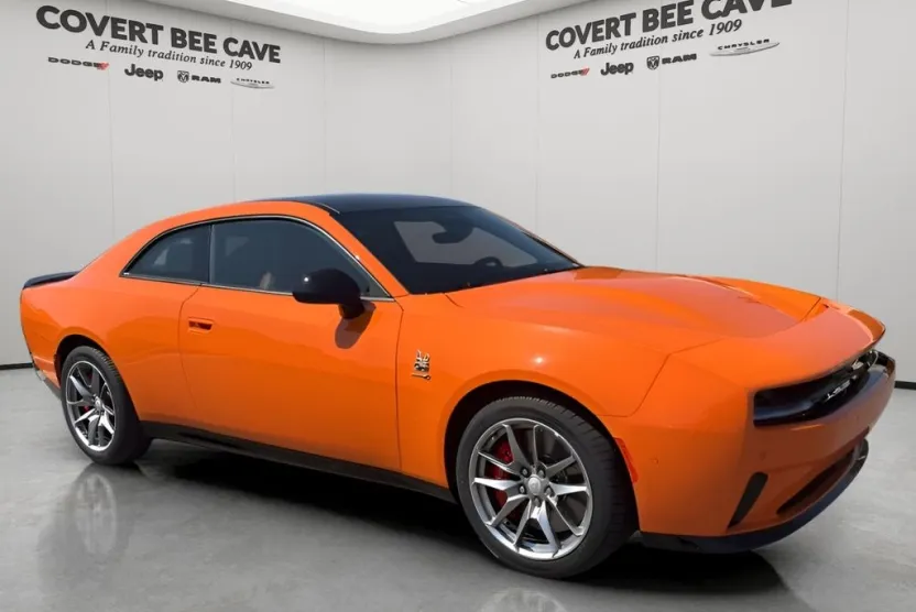2025 Dodge Charger R/T Scat Pack photo 1