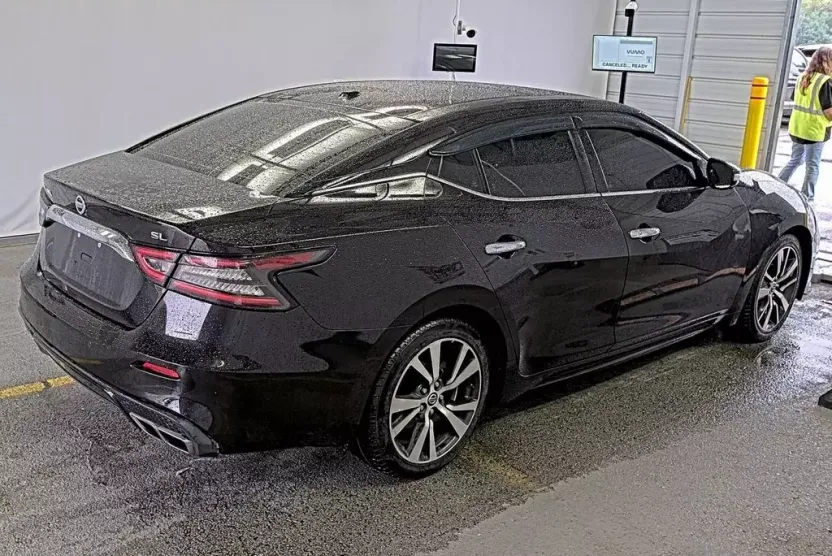 2019 Nissan Maxima SL photo 1