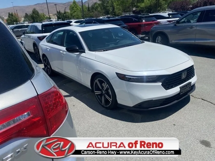 2024 Honda Accord Hybrid Sport photo 1