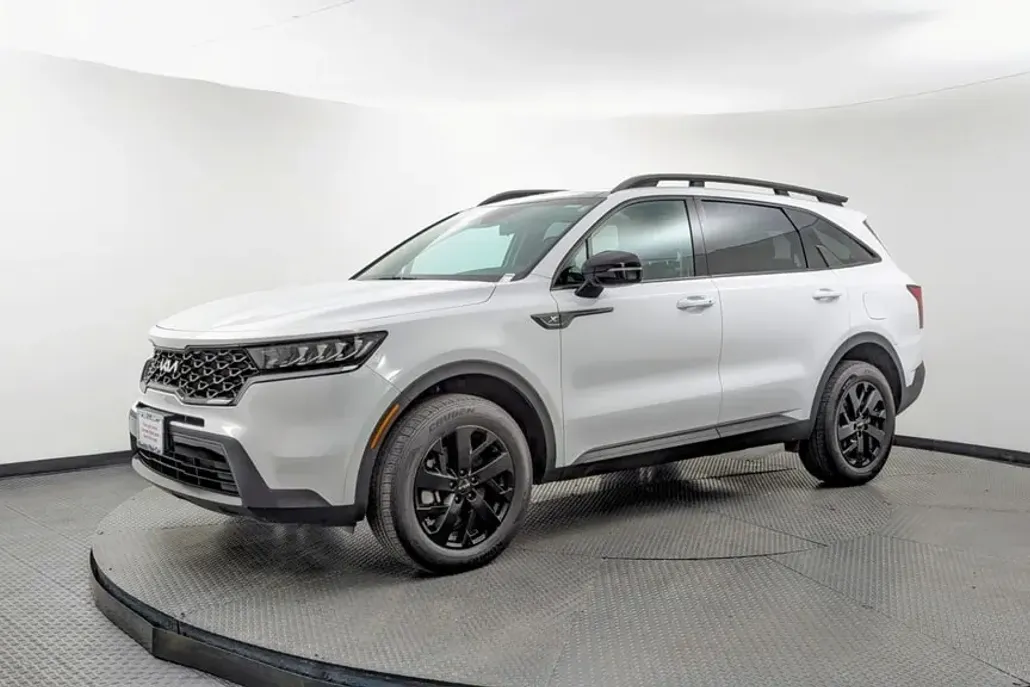 2023 Kia Sorento X-Line S photo 1