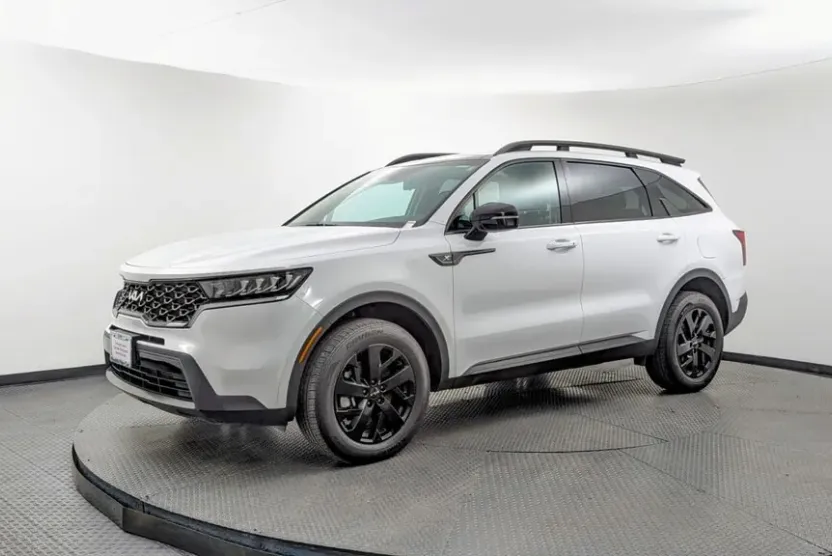 2023 Kia Sorento X-Line S photo 1