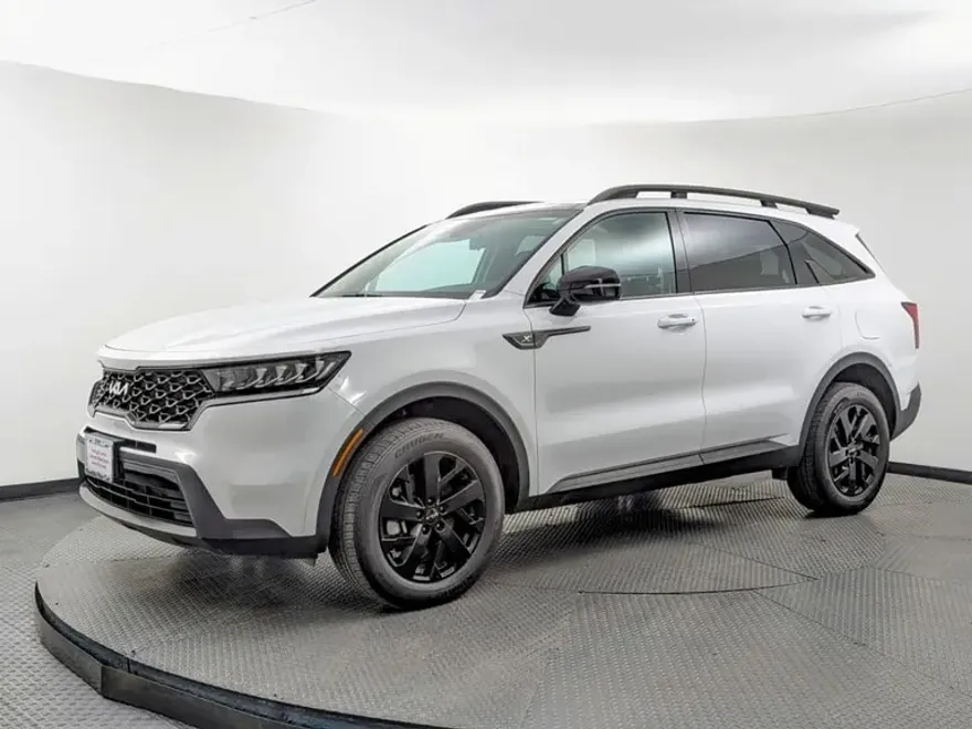 2023 Kia Sorento X-Line S photo 1