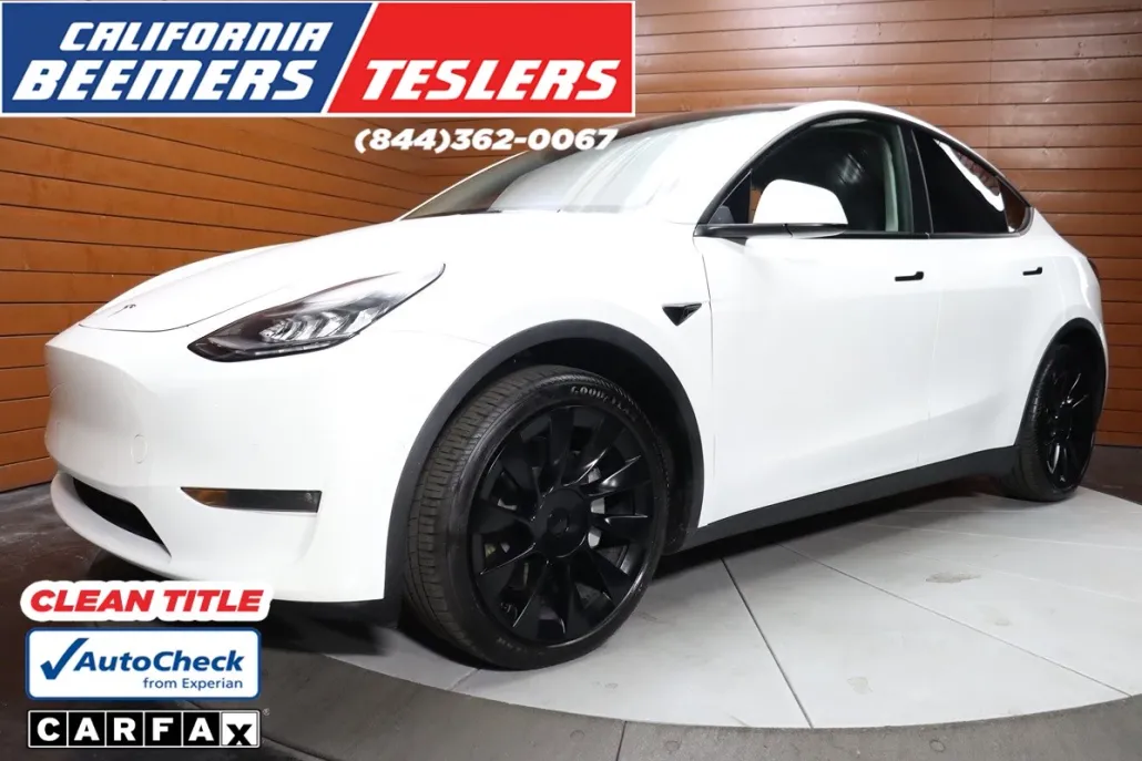 2021 Tesla Model Y Long Range photo 1