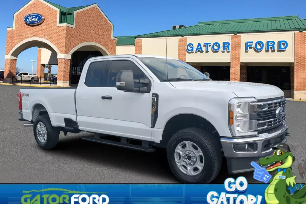 2025 Ford F-350 XLT photo 1